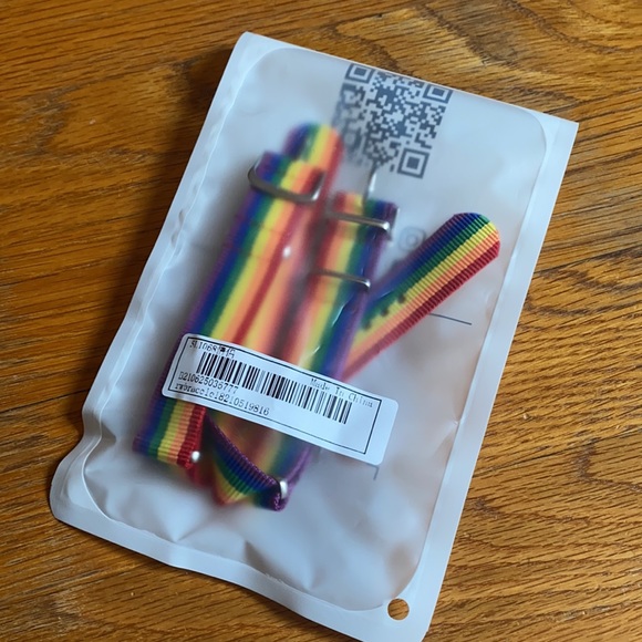 Rainbow Striped Bracelets (2pcs) - Picture 5 of 5